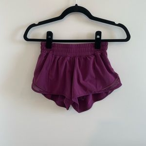 Hotty hot low rise 2.5 shorts